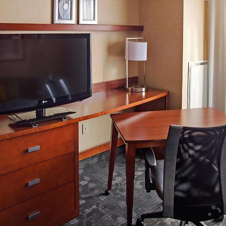 คอร์ตยาร์ด อาเบอร์ดีน แอท ริปเคน สเตเดียม Hotel อเบอร์ดีน ภายนอก รูปภาพ