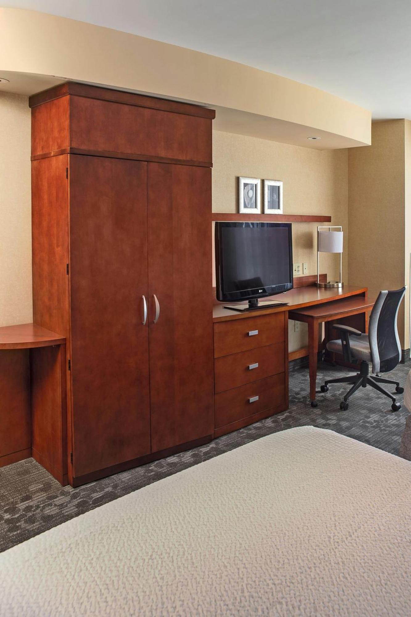 คอร์ตยาร์ด อาเบอร์ดีน แอท ริปเคน สเตเดียม Hotel อเบอร์ดีน ภายนอก รูปภาพ